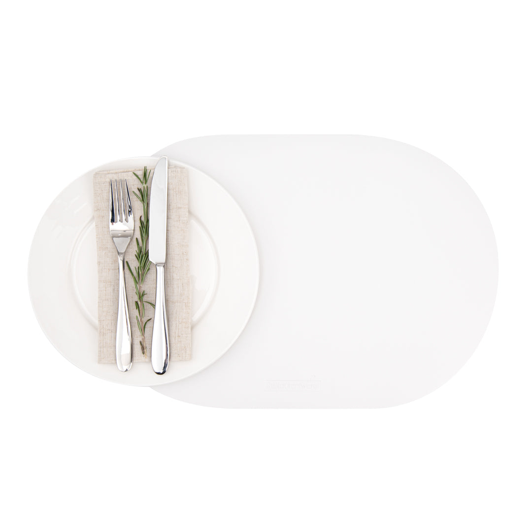 Oval White Vinyl Placemat - Embossed - 17 3/4" x 12" - 6 count box