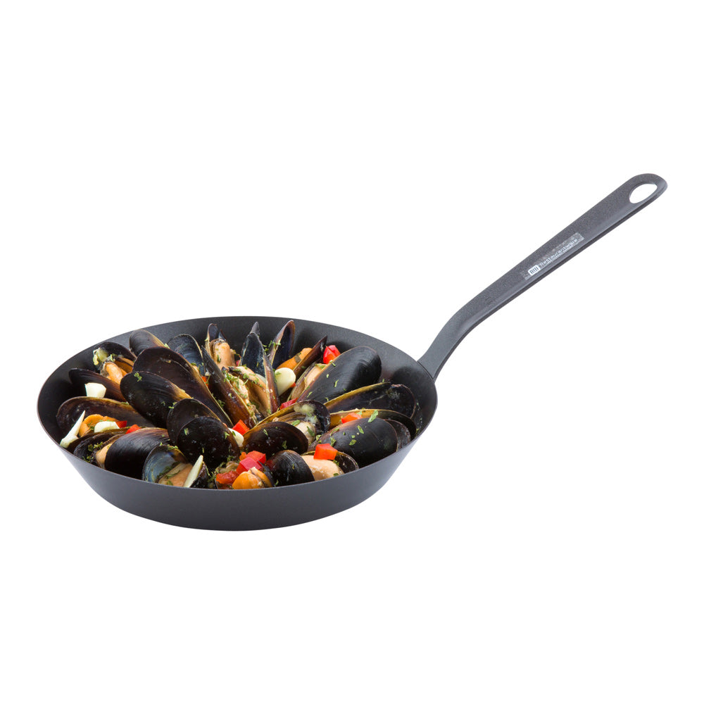 Met Lux Round Black Carbon Steel 8" Fry Pan - Non-Stick - 1 count box