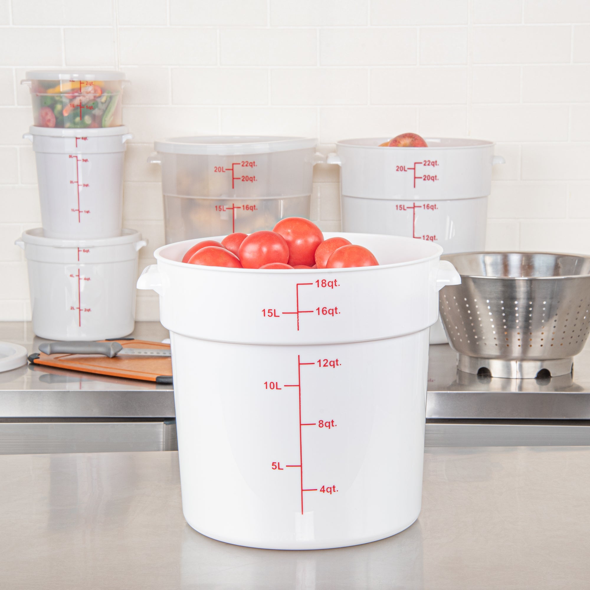 Met Lux 18 qt Round White Plastic Food Storage Container - with Red Volume Markers - 12 1/4" x 12 1/4" x 12" - 10 count box